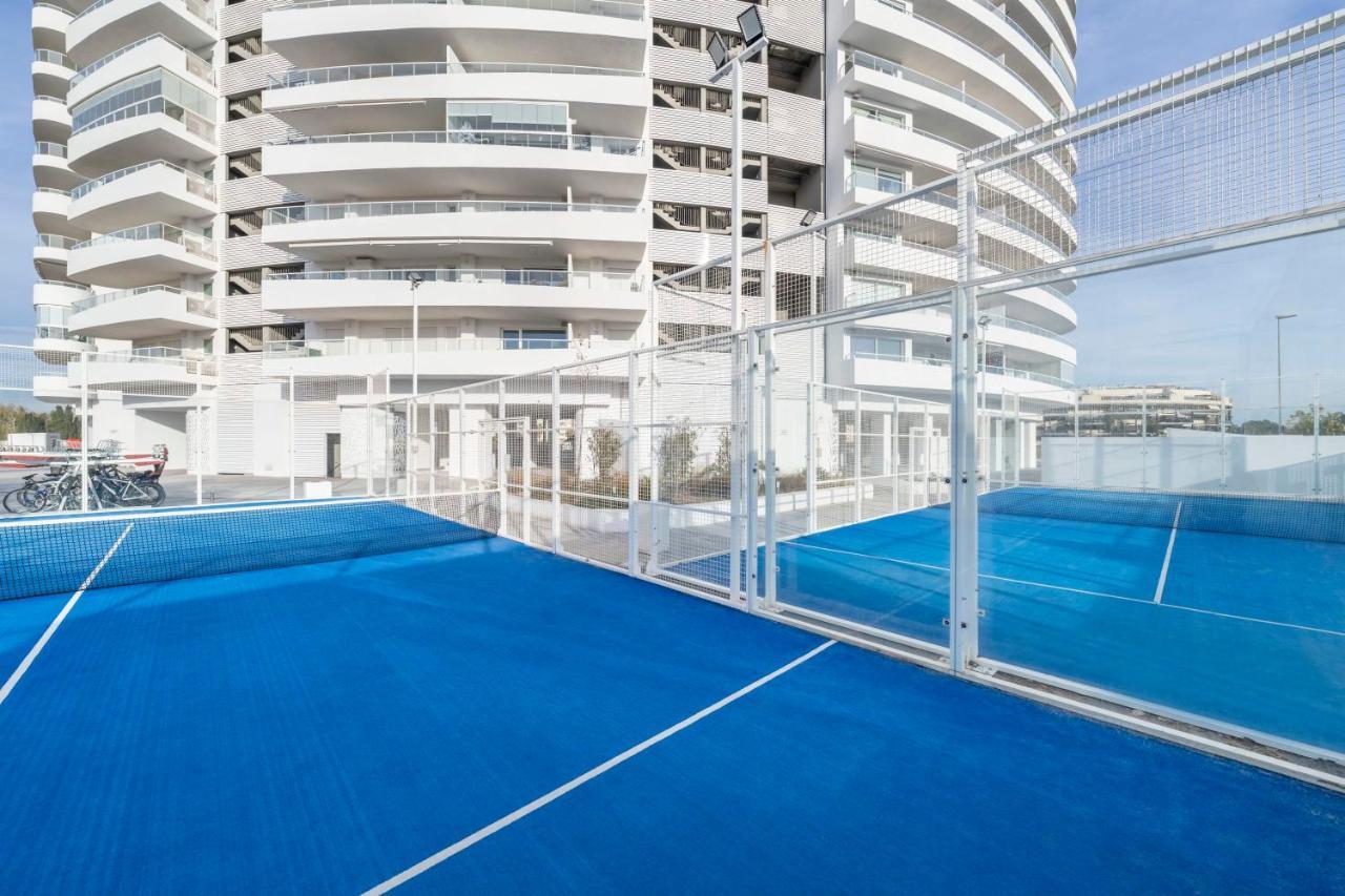 Gran Canet 2br! Walk To Beach, Sea View, Sauna & Gym Appartement